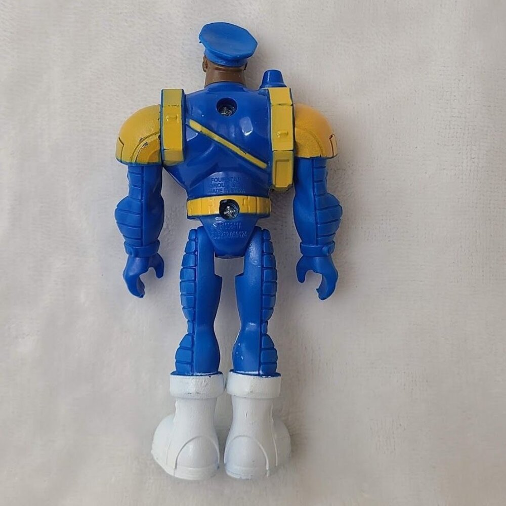 Adventure Squad Marshall Crime Fighting Action Figure Fourstar 2008 5" Policeman - Picture 3 of 8